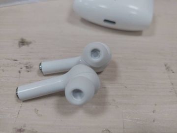 01-200096757: Baseus bowie e3