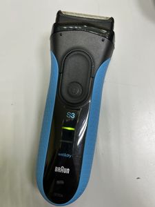 01-200631654: Braun series 3 3010s