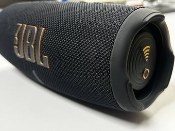 01-200744885: Jbl charge 5 wi-fi