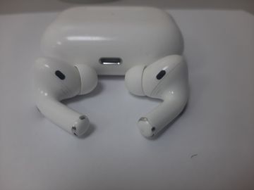 01-200763147: Apple airpods pro