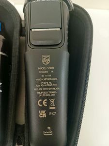 01-200771300: Philips shaver series 5000 s5889