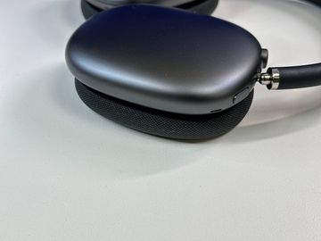 01-200781515: Apple airpods max