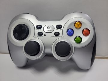 Б/в Геймпад Logitech wireless gamepad f710 01-200801929