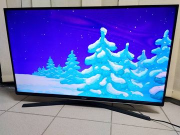 Б/в Телевізор Samsung ue40j6240 01-200802464