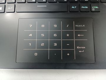 Б/в Ноутбук Asus 15/ryzen 9 5900hx ddr4/16gb ddr4/hdd *відсутній/ssd 512 gb/geforce rtx3060 6gb 01-200808035