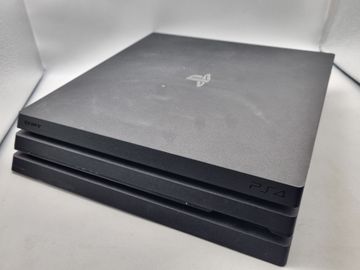 Б/в Ігрова приставка Sony playstation 4 pro 01-200802359
