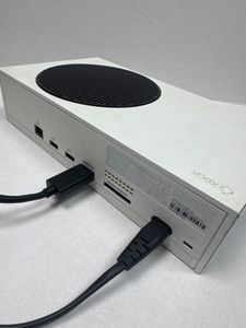 Б/в Ігрова приставка Microsoft xbox series s 512gb 01-200808919