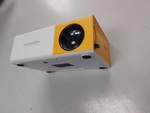 Б/у Проектор Led Projector без моделі 01-200808598