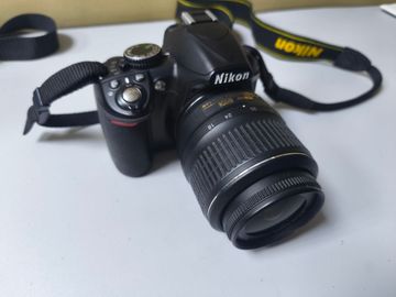Б/в Фотоапарат Nikon d3100 kit / af-s nikkor 18-55mm f:3,5-5,6g vr dx 01-200811481