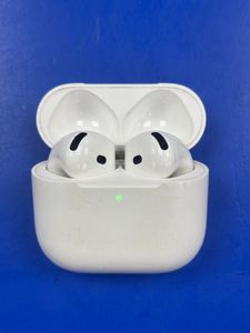 Б/у Наушники Apple airpods 4 with active noise cancellation 01-200831500