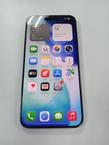 Б/в Мобільний телефон Apple iphone 15 pro max 256gb 01-200804178