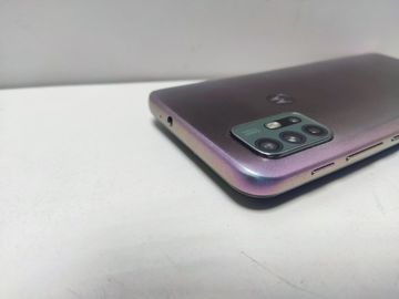 Б/в Мобільний телефон Motorola xt2129-2 moto g30 6/128gb 01-200855932