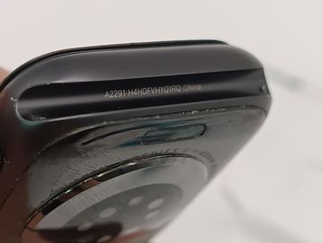 Б/у Смарт-часы Apple watch series 6 gps aluminium case 40mm 01-200817391