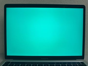 Б/в Ноутбук Apple a2338 macbook pro 13,3" m1 8-gpu/ ram8gb/ ssd256gb/ retina, truetone, touch bar 01-200861959