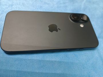 Б/в Мобільний телефон Apple iphone 16 256gb 01-200866559