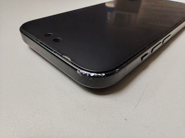 Б/в Мобільний телефон Apple iphone 15 128gb 01-200861556