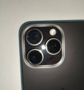 Б/у Мобильный телефон Apple iphone 15 pro max 256gb 01-200875446