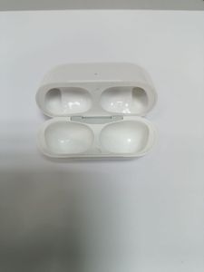 Б/в Навушники Apple airpods pro 2nd generation with magsafe charging case usb-c 01-200887058