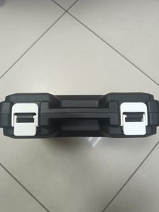 Б/у Шуруповерт Expert in-lxf20w 2акб зп 01-200888654