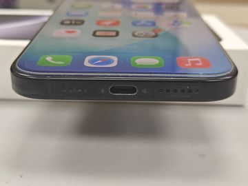 Б/в Мобільний телефон Apple iphone 16 pro max 256gb esim 01-200886196