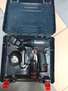 Б/в Шурупокрут Bosch gsr 120-li 2акб зп 01-200890690