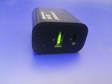 Б/в Зарядний блок Gembird 20w ta-uc-pdqc20-01-bk 01-200893750