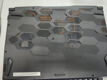 Б/в Ноутбук Msi 15/ryzen 5 7535hs ddr5/8gb ddr5/ssd 512 gb/geforce rtx2050 4gb 01-200901736