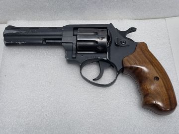 Б/в Пістолет пневматичний Латэк safari рф 441 м 01-200901478