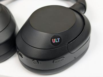 Б/в Навушники Sony ult wear 01-200908027