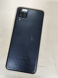 Б/у Мобільний телефон Samsung m127f galaxy m12 4/64gb 01-200913983