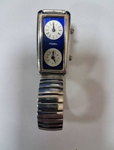 01-200208376: Fossil dr-2105