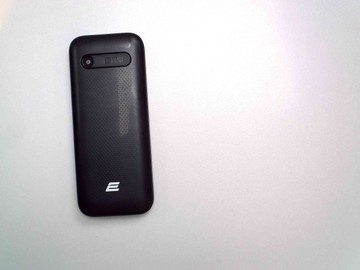 Б/у Мобільний телефон 2E e240 2020 01-200924214