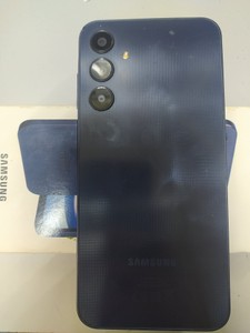 Б/в Мобільний телефон Samsung galaxy a25 5g sm-a256b 6/128gb 01-200930794