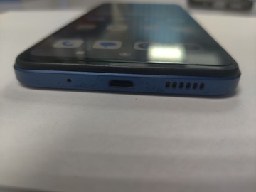 Б/в Мобільний телефон Xiaomi redmi 12c 3/32gb 01-200941204