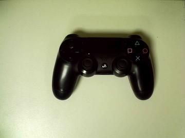 Б/в Геймпад Sony dualshock 4 01-200973110