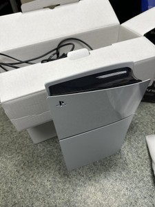 Б/в Ігрова приставка Sony playstation 5 digital edition 825gb 01-200978971