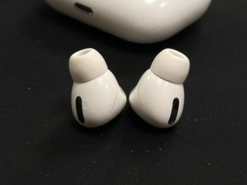 Б/в Навушники Apple airpods pro 2nd generation with magsafe charging case usb-c 01-200846339