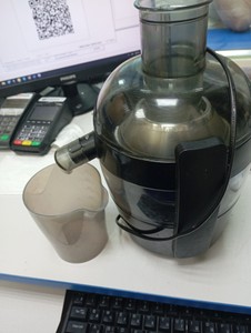 Б/в Соковитискач Philips hr1832/00 01-200979557
