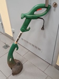 Б/в Електрокоса Black&Decker gl301 01-200973974