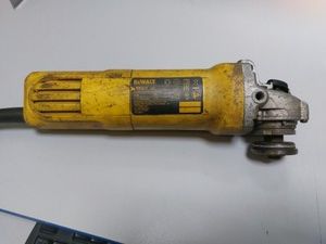 Б/в Кутова шліфмашина Dewalt dwe4115 01-201007185