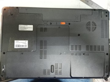 Б/у Ноутбук Acer 17/pentium 2020m ddr3/6gb ddr3/hdd 1000 gb/ssd *відсутній/*інтегрована 01-201038784