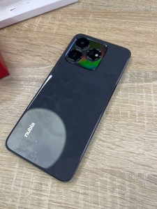 Б/в Мобільний телефон Zte nubia v60 8/256gb 01-201052327