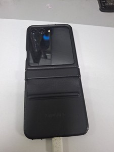 Б/в Мобільний телефон Samsung galaxy flip5 8/256gb 01-201054636