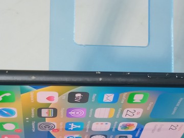 Б/в Мобільний телефон Apple iphone 8 64gb 01-201081558