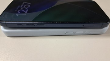 Б/в Мобільний телефон Apple iphone 17 pro max 256gb 01-201083283