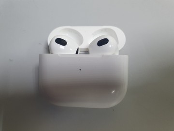Б/в Навушники Apple airpods 3rd generation 01-201087346