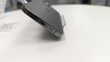 Б/в Мобільний телефон Apple iphone 12 pro 256gb 01-201090419