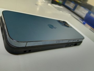 Б/в Мобільний телефон Apple iphone 12 pro max 256gb 01-201101353