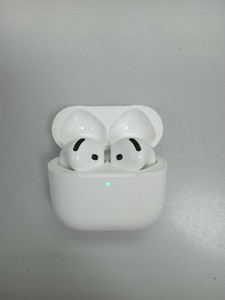 Б/в Навушники Apple airpods 4 01-201118373