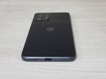 Б/в Мобільний телефон Motorola moto g13 4/128gb xt2331-2 01-201131295